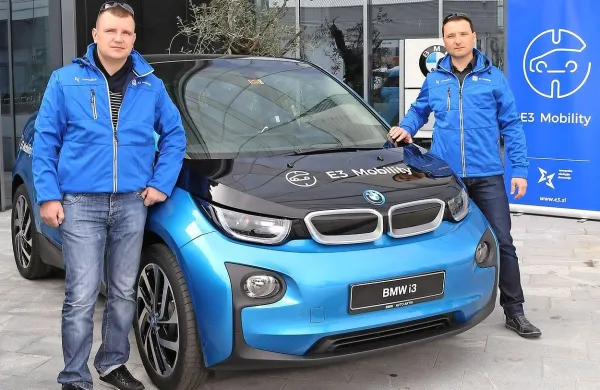 Na ECOnova Rallyju Adriatic z okolju prijaznim vozilom 
sodeluje tudi ekipa družbe E 3.