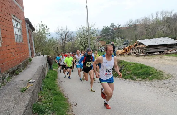 Na Škavnico nad Gradiščem je prvi pritekel Marko Tratnik. 