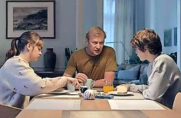 Prizor iz filma Družinski film
