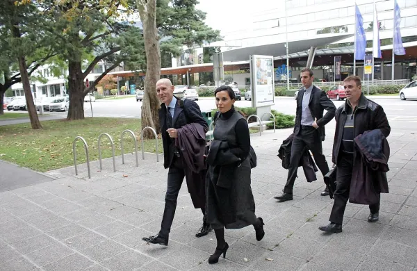 Zadnjo pričo v zadevi Vasić - nekdanjo zaposleno v notarski 
pisarni obtožene Polke Bošković (na fotografiji) - bo sodišče 
po veliki noči zaslišalo na domu. 