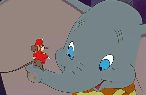 Priljubljeni slonček Dumbo bo kmalu zaživel na filmskem 
platnu.