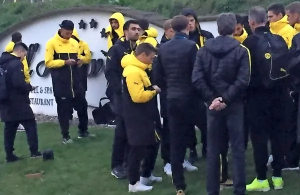 Pretreseni nogometaši Borussie Dortmund so včeraj izgubili dvoboj z Monacom z 2:3. 