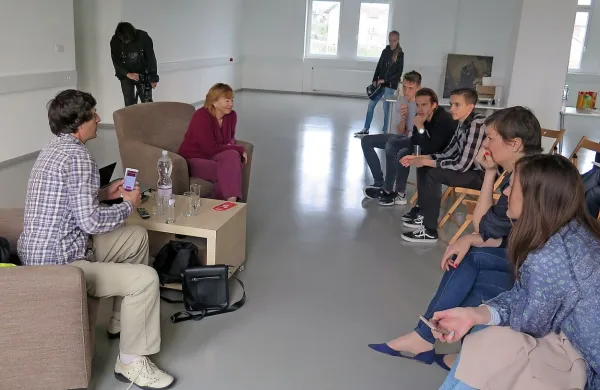 Miha Petek (levo) je predstavil svojo podjetniško pot. 