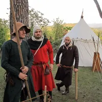 Grof se je vrnil na Gori&scaron;ki grad, z njim pa &scaron;e ... (foto)