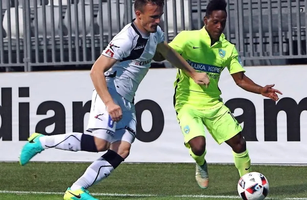 Tekmeca sta se v tej sezoni dvakrat razšla z remijem 1:1, 
enkrat pa je doma zmagal Koper z 2:1.