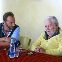Paola Villaggia na obisku v Sloveniji spremlja sin Piero.