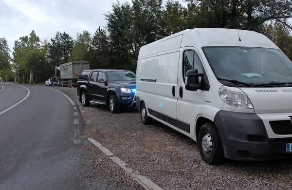 Kombija z oznakami policije si Romuna zagotovo ne bi upala 
ukrasti.