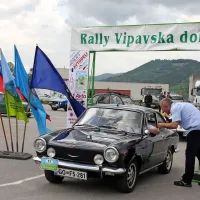 Srečanje starodobnih vozil v Ajdov&scaron;čini