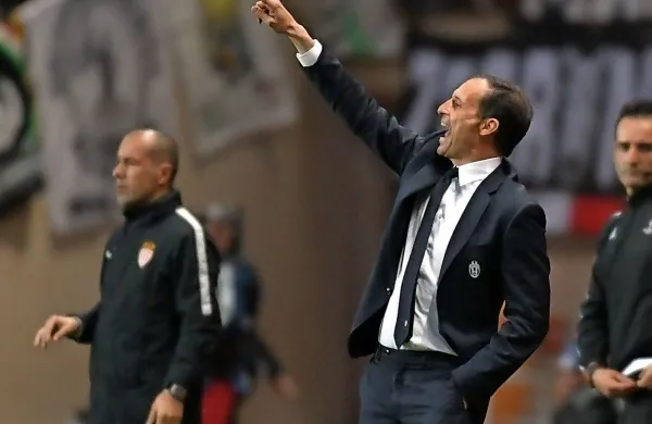 Trener Juventusa Massimiliano Allegri (v ospredju) kaže proti 
finalu lige prvakov, Leonardo Jardim (levo) mu bo drevi z 
Monacom poskušal prekrižati načrte. 