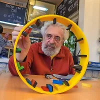 Med najbolj priljubljenimi so igre ravnotežja.