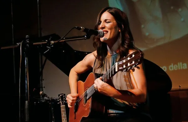 Paola Turci