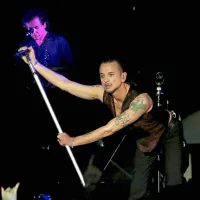 Depeche Mode na noge in k prepevanju spravili razprodane Stožice (foto)