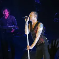 Depeche Mode na noge in k prepevanju spravili razprodane Stožice (foto)