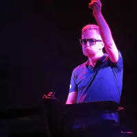 Depeche Mode na noge in k prepevanju spravili razprodane Stožice (foto)