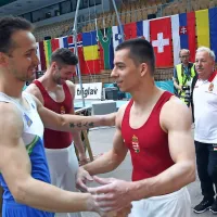 Zlato Bertonclju na konju z ročaji, bron Belakovi v preskoku (foto)