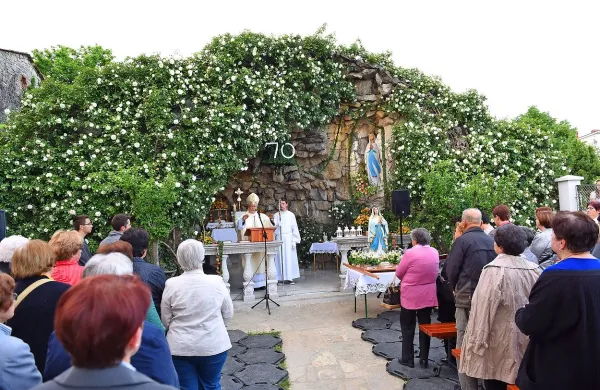 70 let votline Lur&scaron;ke Matere Božje