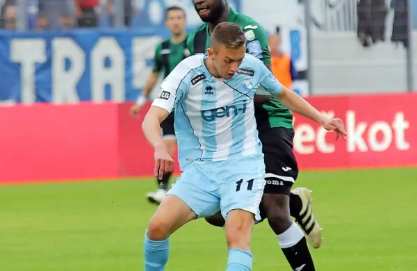 Andrija Filipović (z žogo) je izsilil domžalski avtogol v prvem 
polčasu.