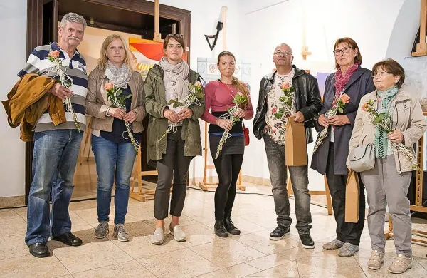 

 Nagrajenci (z leve):  Mirko Vodopivec, Dajana Čok, Jana Štok, 
Nives Uljan, Dejan Nastič, Iva Babič in Silva Jovanović.