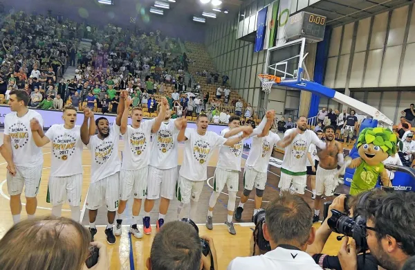 Olimpija prvak po osmih letih