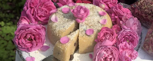 Koruzna torta z vrtnicami  ivan merljak