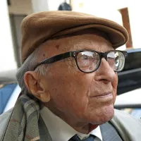 Iz&scaron;la je knjiga o udbovskem vohunjenju za Borisom Pahorjem