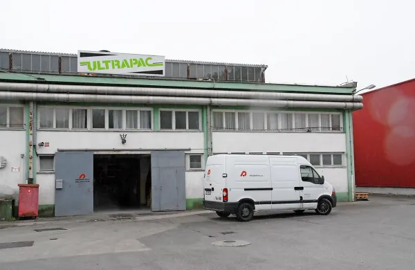 Del nekdanjih proizvodnih prostorov podjetja Ultrapac v 
stečaju je dala upraviteljica v najem.