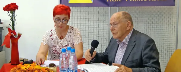 Branka Dodič, ki vodi bistriški  Tigr, se je o začetku narodnoosvobodilnega boja na Primorskem pogovarjala z zgodovinarjem Brankom Marušičem.