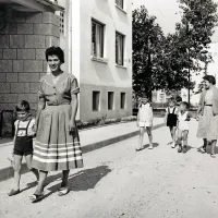 Vrtec so imeli kar pred domačim pragom. 