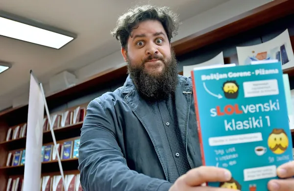 Boštjan Gorenc - Pižama je s svojim prvencem sLOLvenski 
klasiki 1 postal največja slovenska literarna zvezda, njegovi 
klasiki pa knjiga leta 2016. 