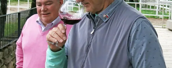 Bill Murray in njegov prijatelj, kuhar Peter X. Kelly sta pokusila tudi teran.