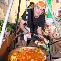 Oljke, vino in ribe pritegnili domačine in turiste (foto)