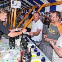 Oljke, vino in ribe pritegnili domačine in turiste (foto)