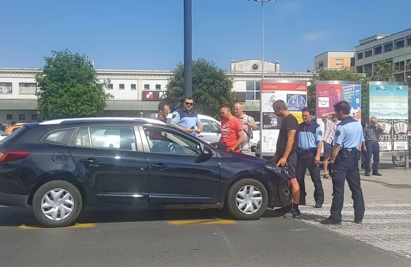 Aretacija sredi mesta
