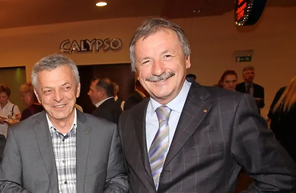 Goran Petek iz Izoterm Plame (levo) in direktor Primorske 
gospodarske zbornice Tomaž Može

