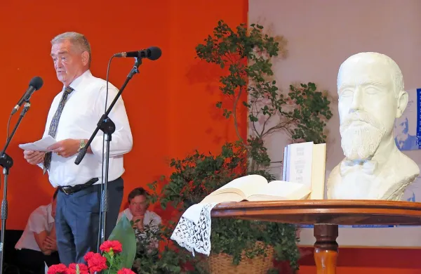 Ludvik Karničar si želi, da bi se nam posrečilo Štrekljevo vnemo in prizadevanja prenesti v današnji čas. 