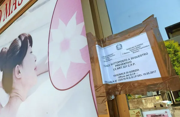 Goriško sodišče je odredilo preventivni zaseg salona.