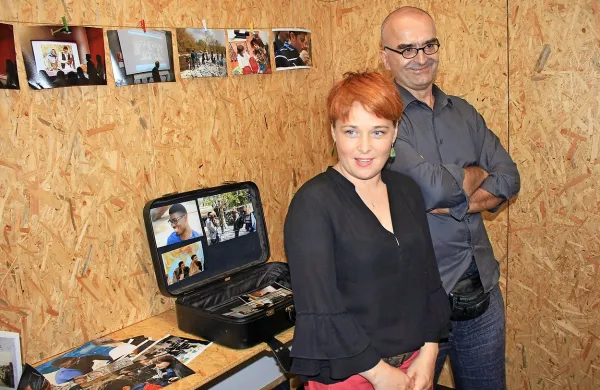 Projekt  Begunčev kovček sta predstavila  vodja projektov 
Mateja Zorn in predsednik Kinoateljeja Aleš Doktorič. 