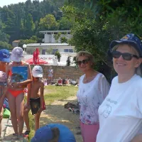 Učitejici iz Kopra in Slovenskih Konjic, Anka Veselica in 
Darinka Gličvert Berdnik,  sta si izmenjevali izkušnje. 