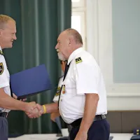Ob dnevu policije so v Novi Gorici podelili &scaron;tevilna priznanja (foto)