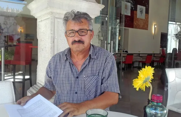 Djordjo Šmitran: “Tisti IPS, ki delajo s 50 ali  60 
let starimi  študenti in samostojnimi podjetniki, so 
za take, kot sem jaz, nelojalna konkurenca.”
