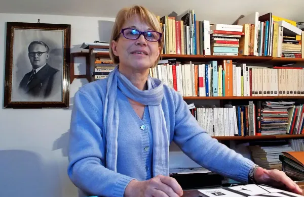 Teatrologinja Bogomila Kravos bo  v Domu 
knjige pripovedovala o gledališču in 
življenju ob meji.  