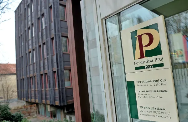 Kriminalisti so v preiskavi prevzema Perutnine Ptuj iskali 
dokaze za osemmilijonsko oškodovanje.