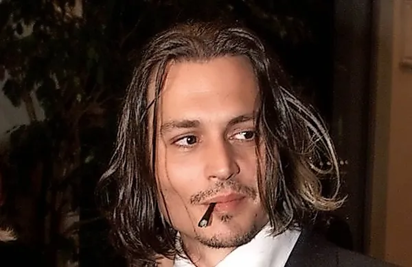Po neslani šali, ki si jo je na račun ameriškega predsednika 
Donalda Trumpa privoščil hollywoodski zvezdnik Johnny 
Depp, Trumpova družina od podjetja Disney pričakuje, da 
bodo igralca odpustili.