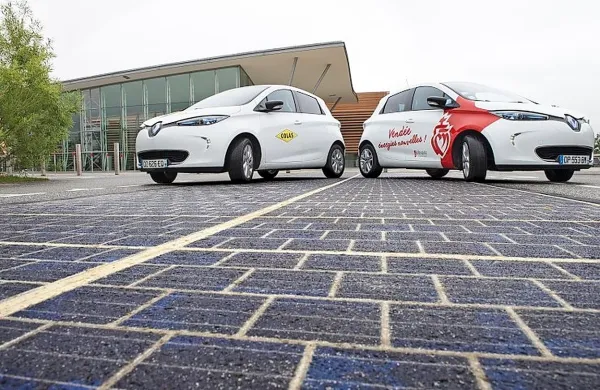 V Franciji so zgradili prvo solarno cesto