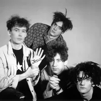 Jesus and Mary Chain so v Ljubljani nastopili daljnega leta 1989 v dvorani 
na Kodeljevem, v sredo bodo v Kinu Šiška.