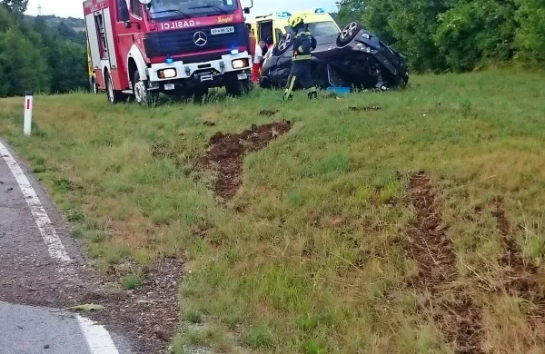 Pijan iz ovinka na travnik