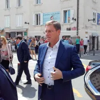Cerar v Piranu: &ldquo;Ljudje so na prvem mestu&rdquo;