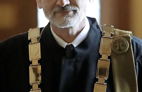 Damjan Florjančič: “Funkcija sodnika porotnika 
je častna in zahtevna, ki s seboj nosi tudi veliko 
odgovornost. Tega bi se moral zavedati vsak, ki se 
odloči za opravljanje te funkcije.”