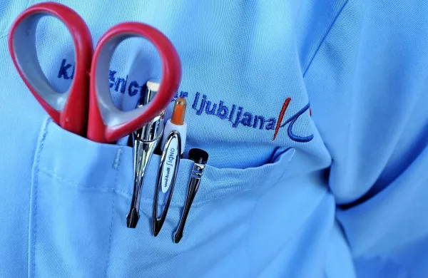 Društvo medicinskih sester, babic in zdravstvenih tehnikov 
deluje že 90 let.