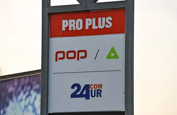 Pro Plus v roke United Group